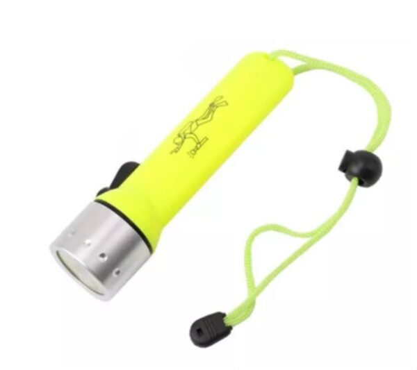 Linterna Impermeable para Buceo y Actividades al Aire Libre - Imagen 3